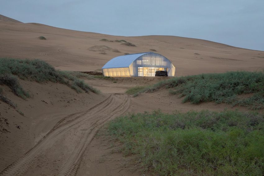 Une maison dans le désert